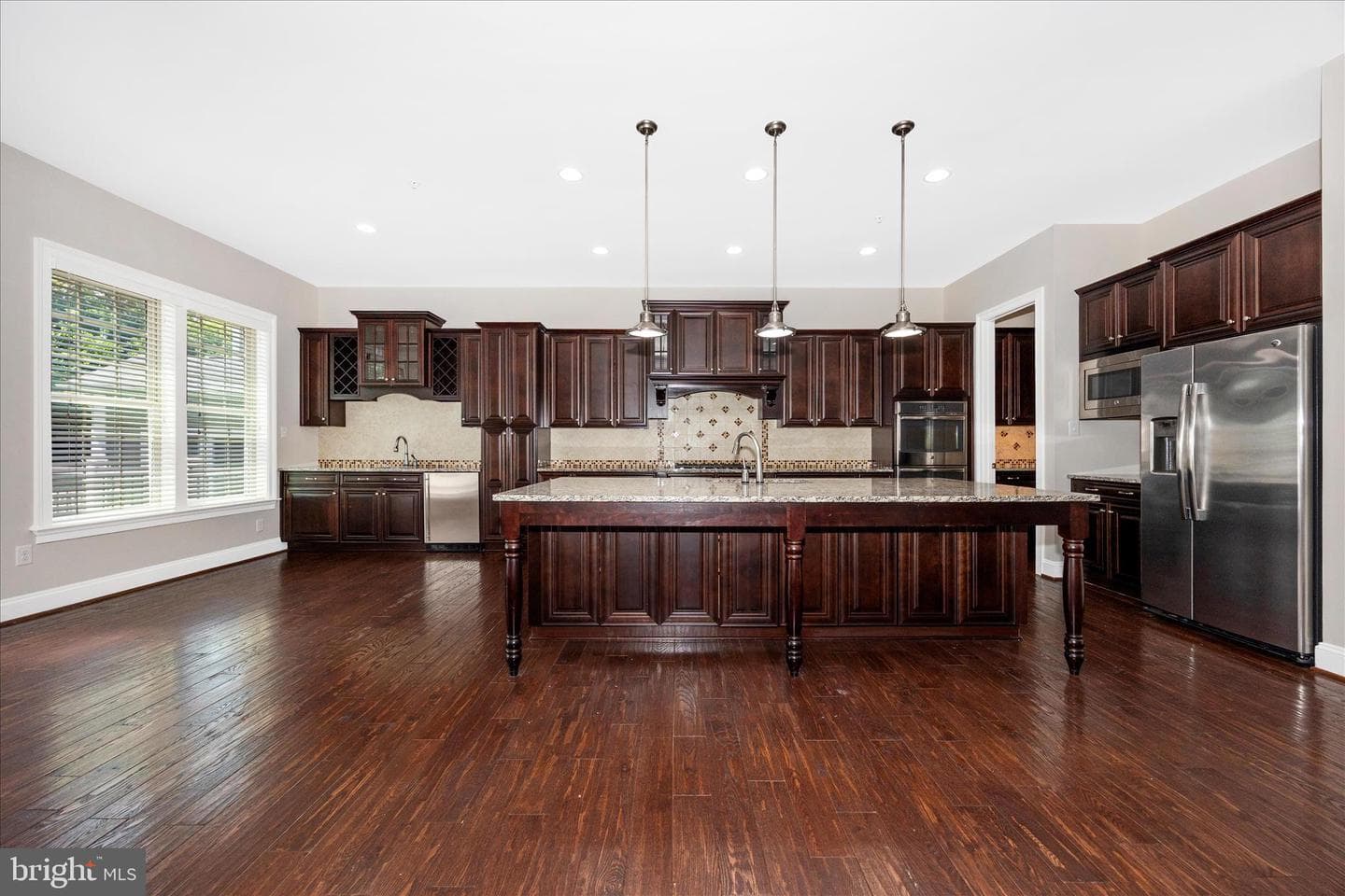 100 Castle Oak Court photo 9