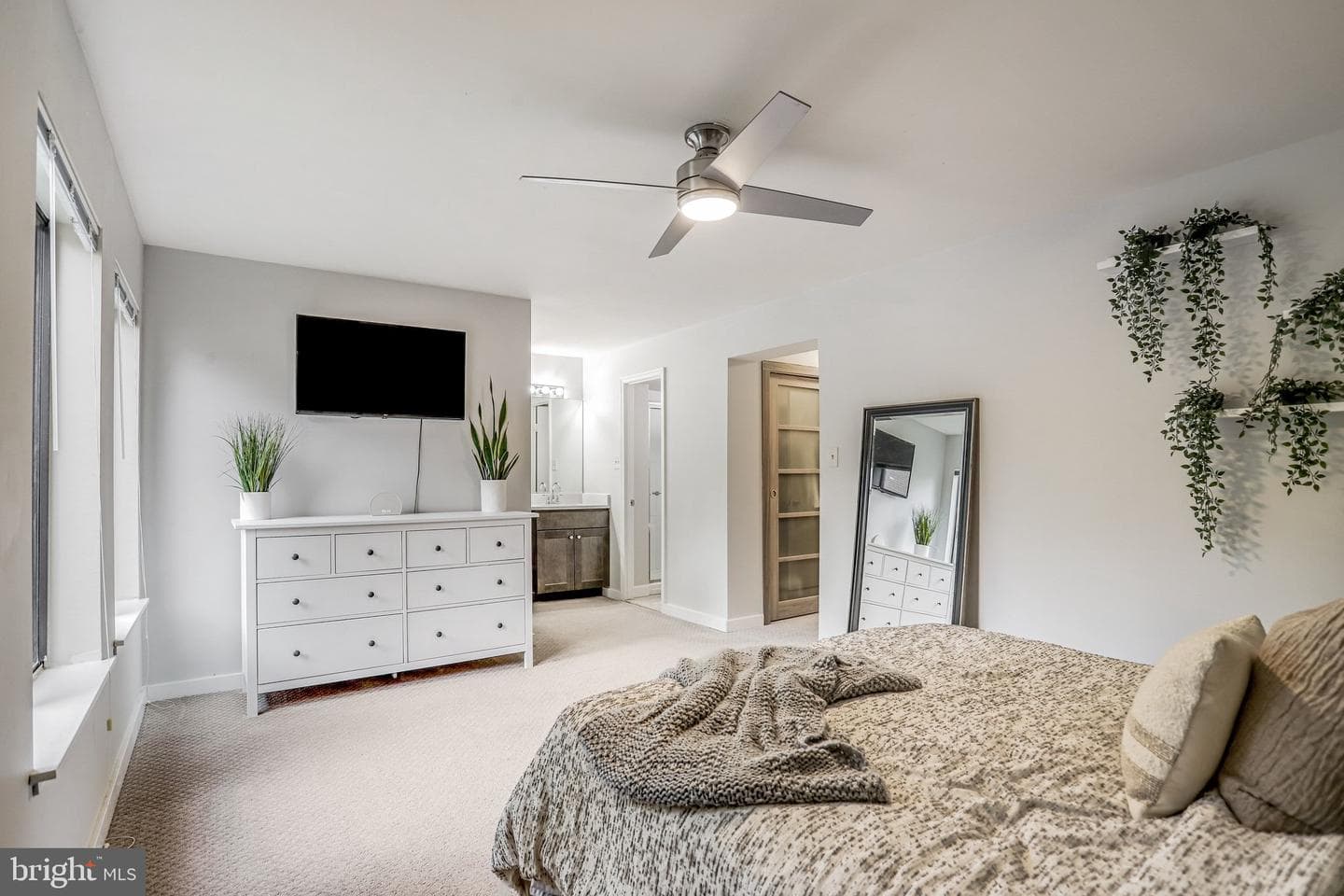 11305 Commonwealth Drive #201 photo 11