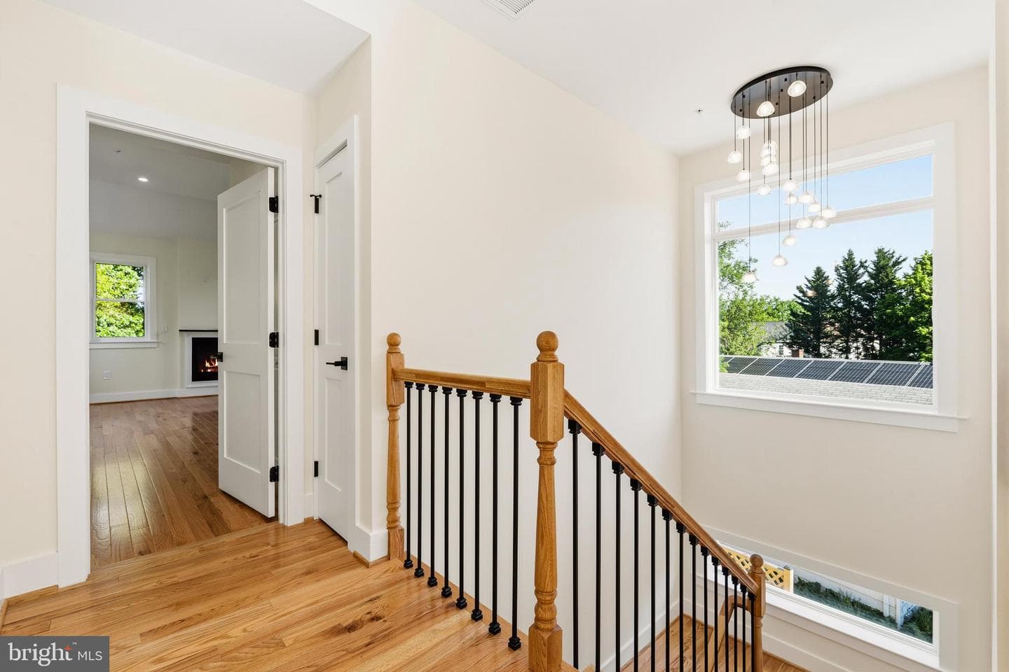 512 Bickford Avenue photo 26