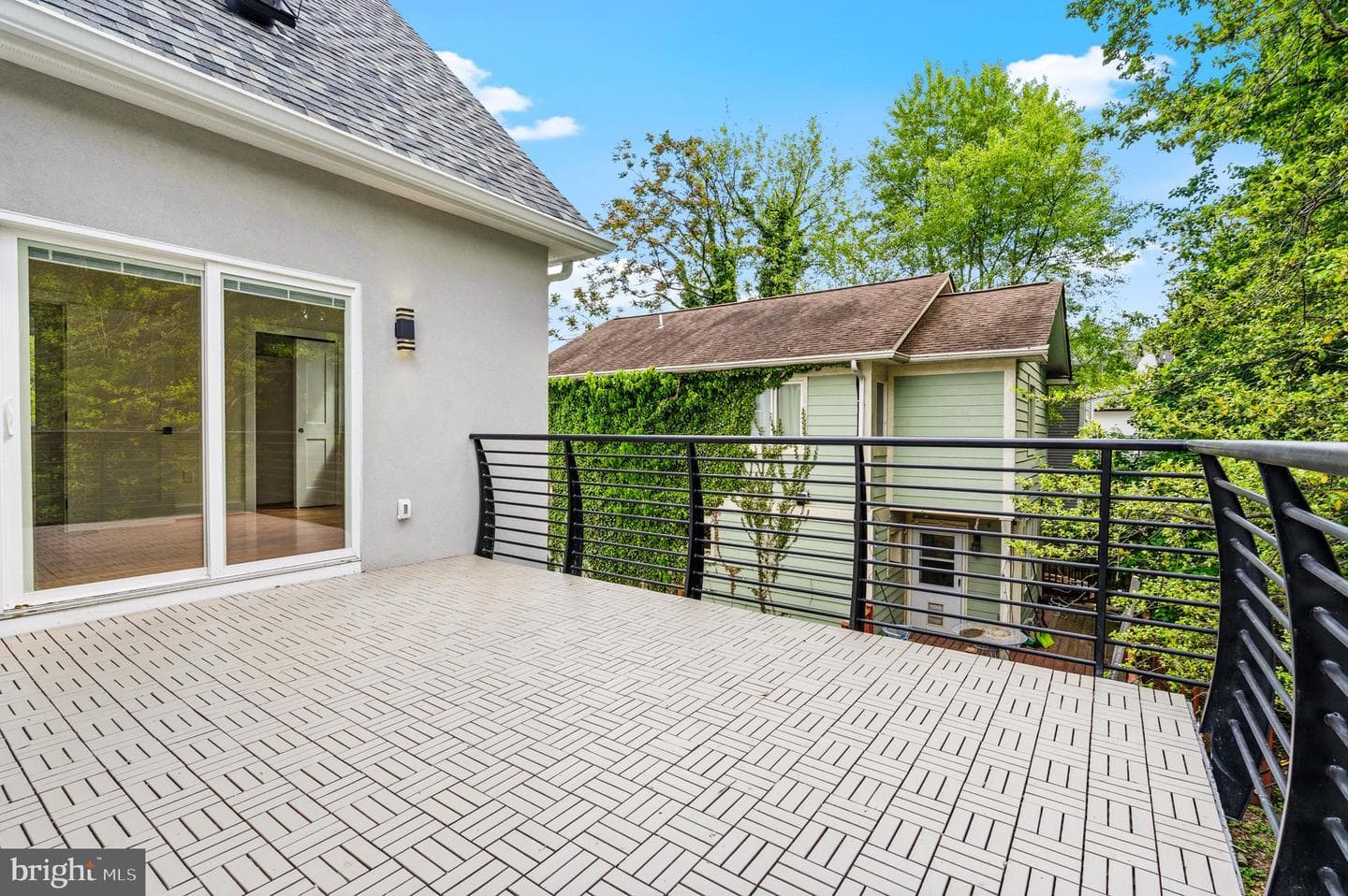 512 Bickford Avenue photo 42