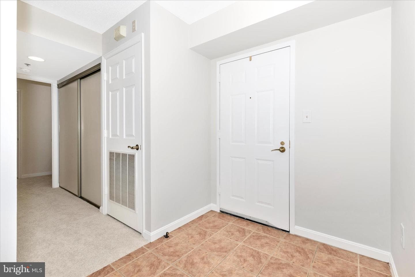 14809 Pennfield Circle #309, Silver Spring