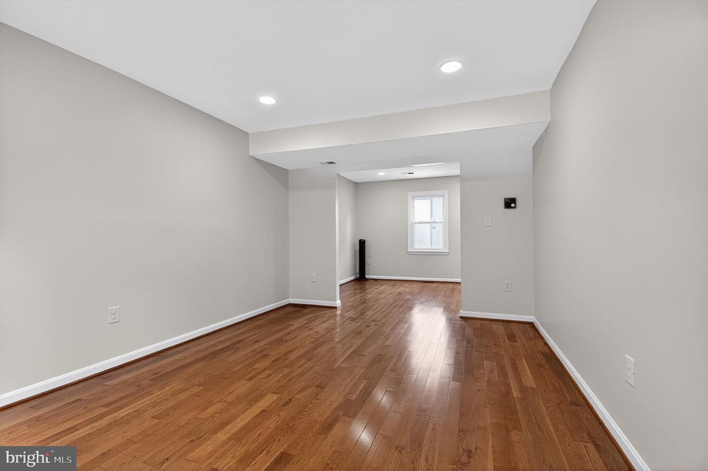 220 Pender Place photo 24