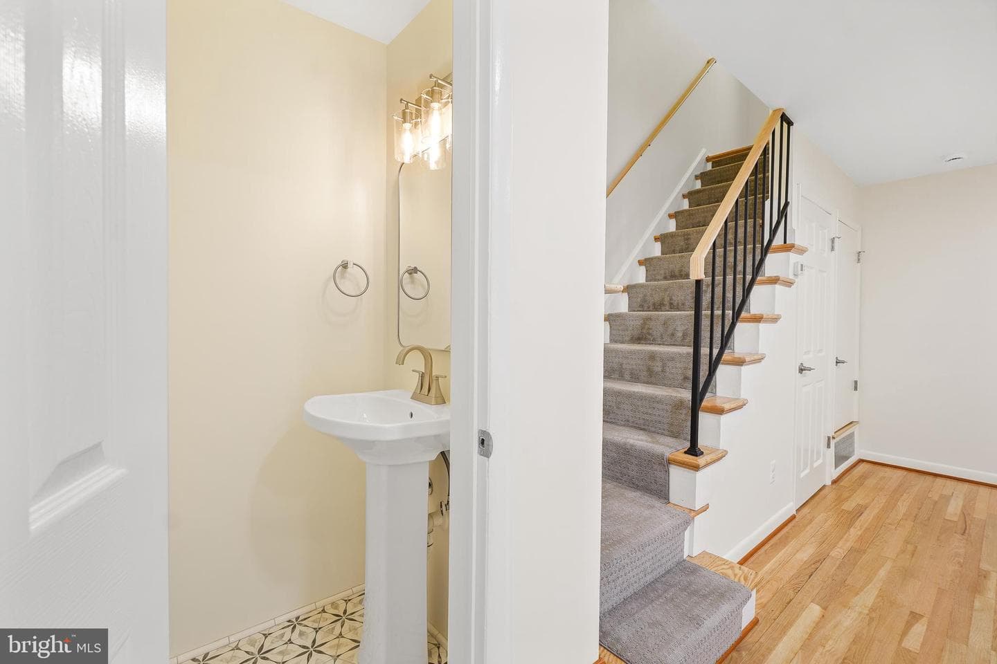 652 Kennebec Avenue #2 photo 17