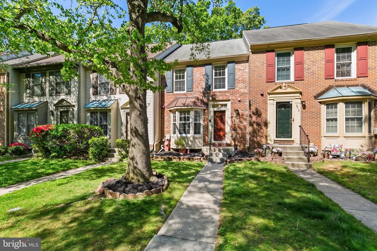3810 Angelton Court