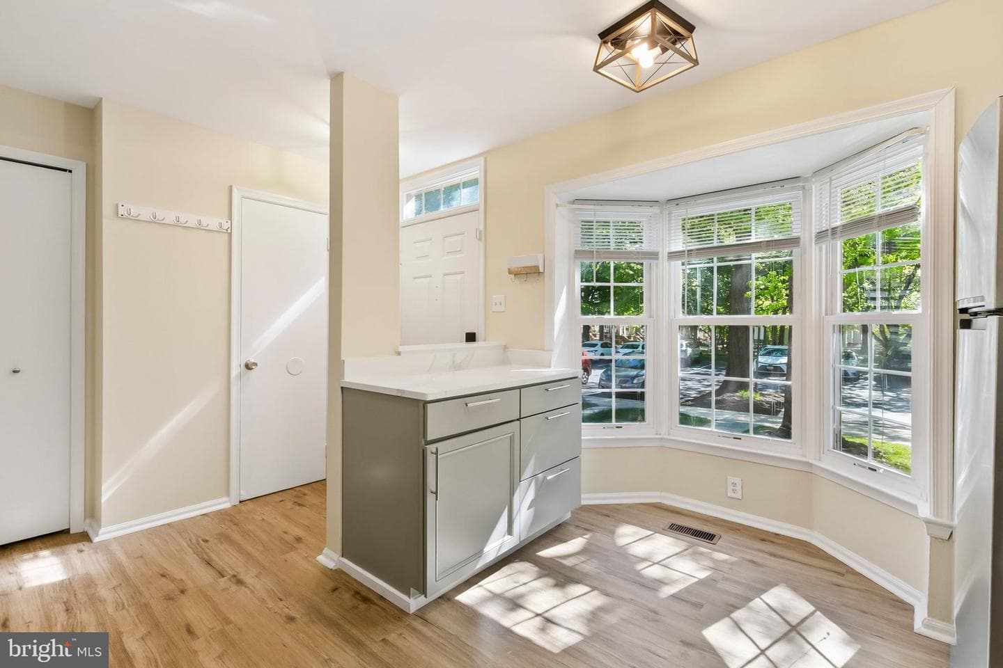 3810 Angelton Court photo 4