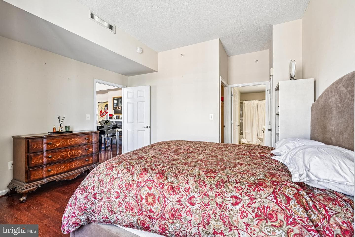 11710 Old Georgetown Road #1423 photo 17