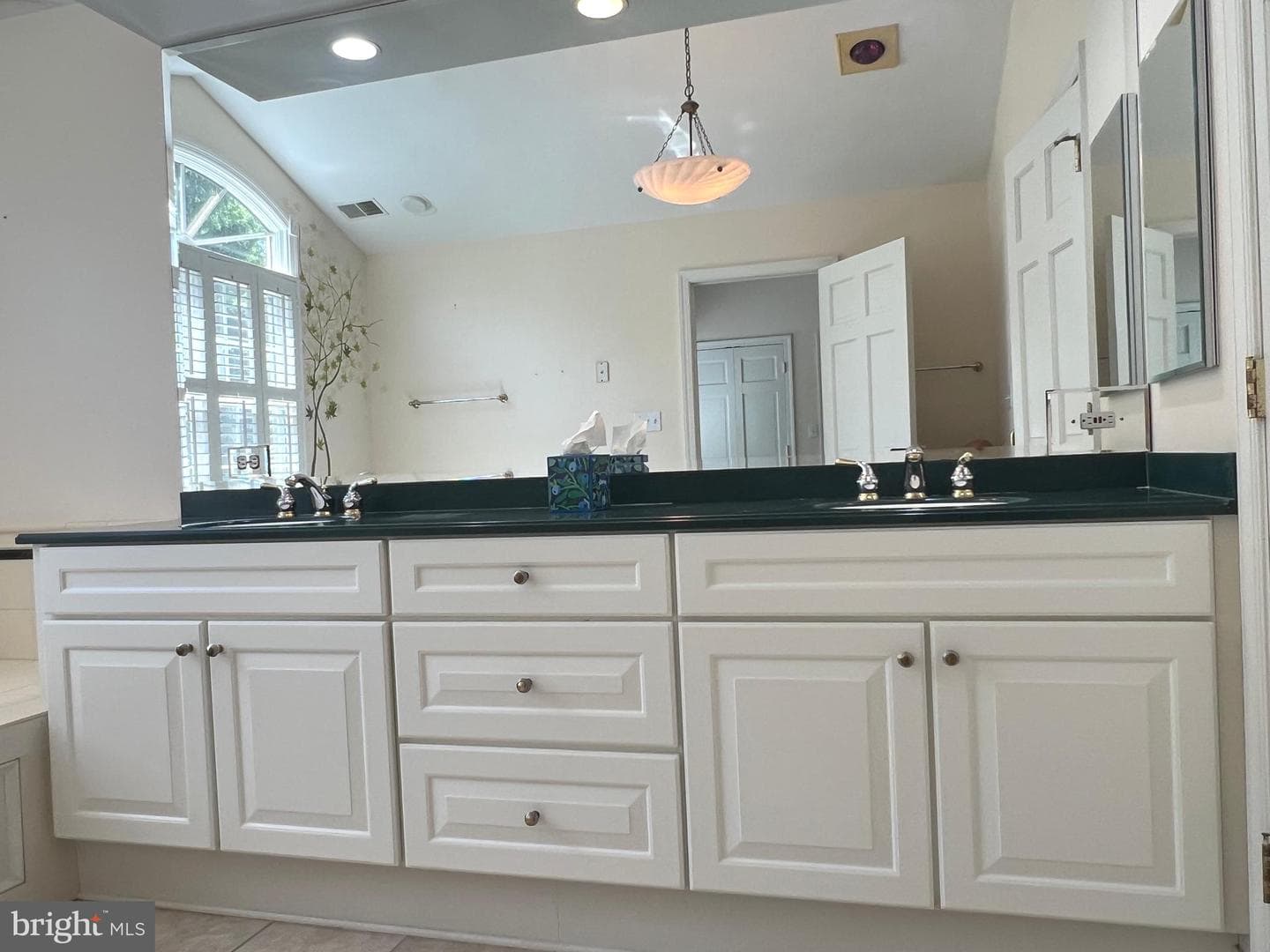 6907 Wilson Lane photo 22