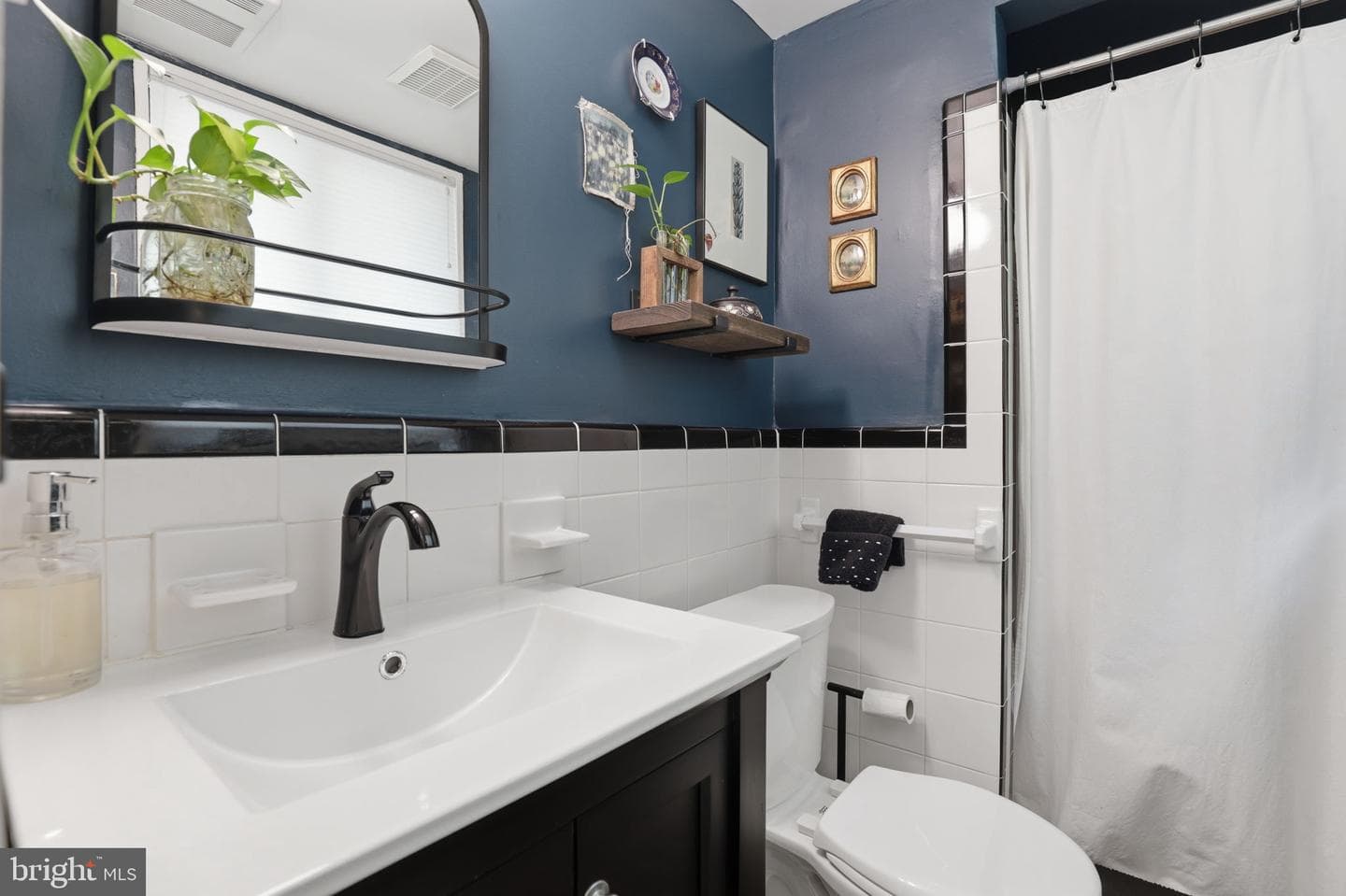 7611 Maple Avenue #407 photo 14
