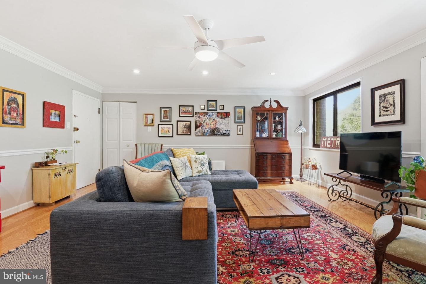 7611 Maple Avenue #407 photo 2