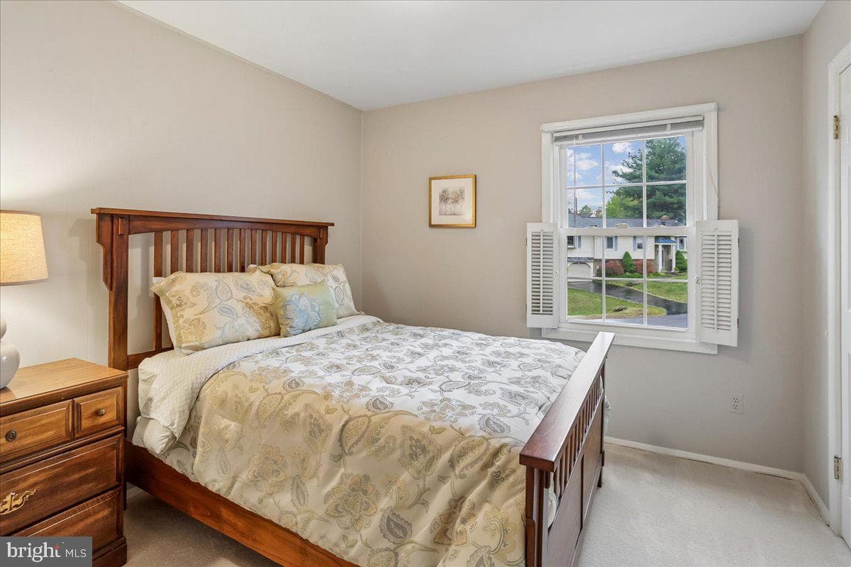 18017 Overwood Drive photo 16