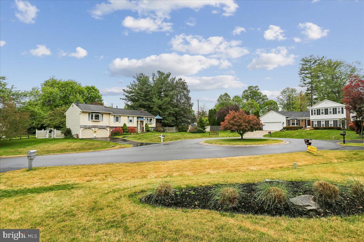 18017 Overwood Drive photo 39