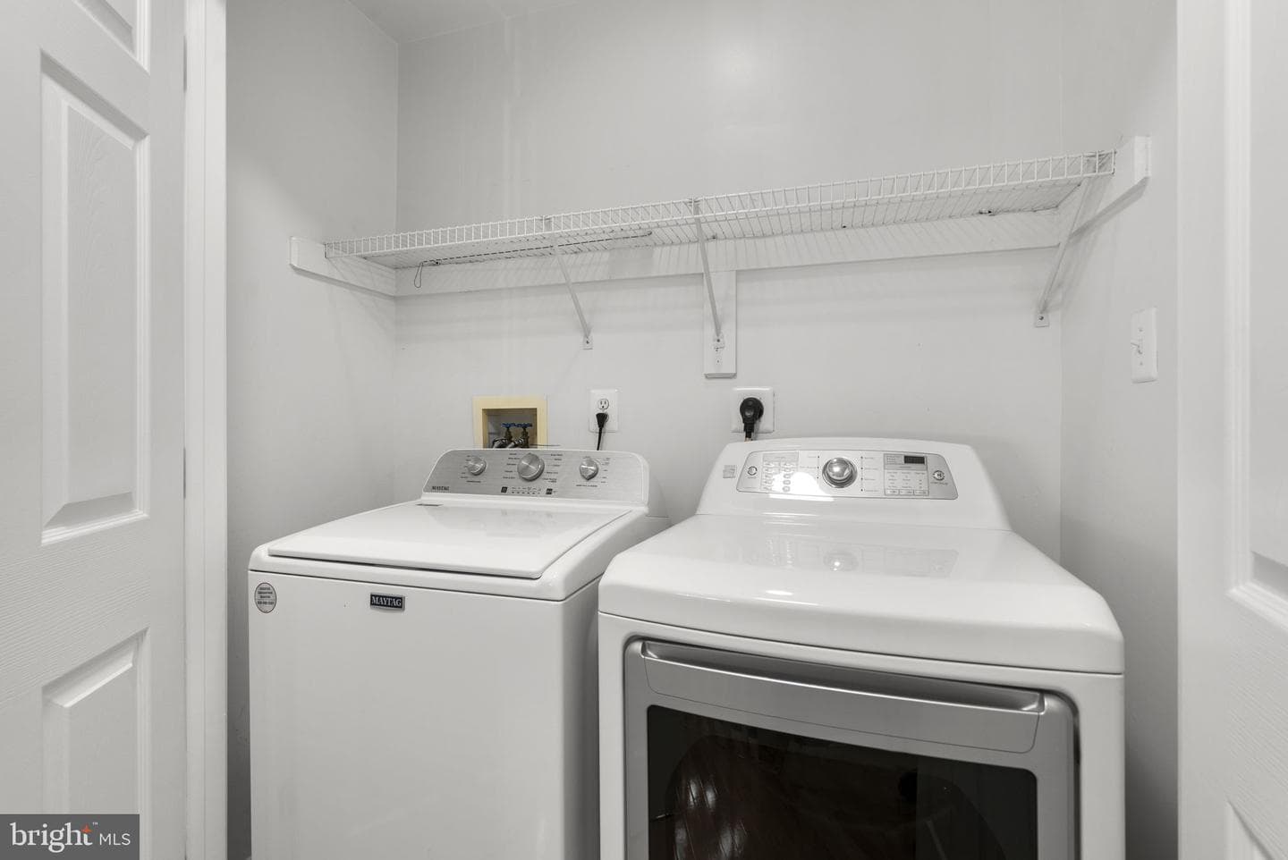 306 Hart Road photo 22