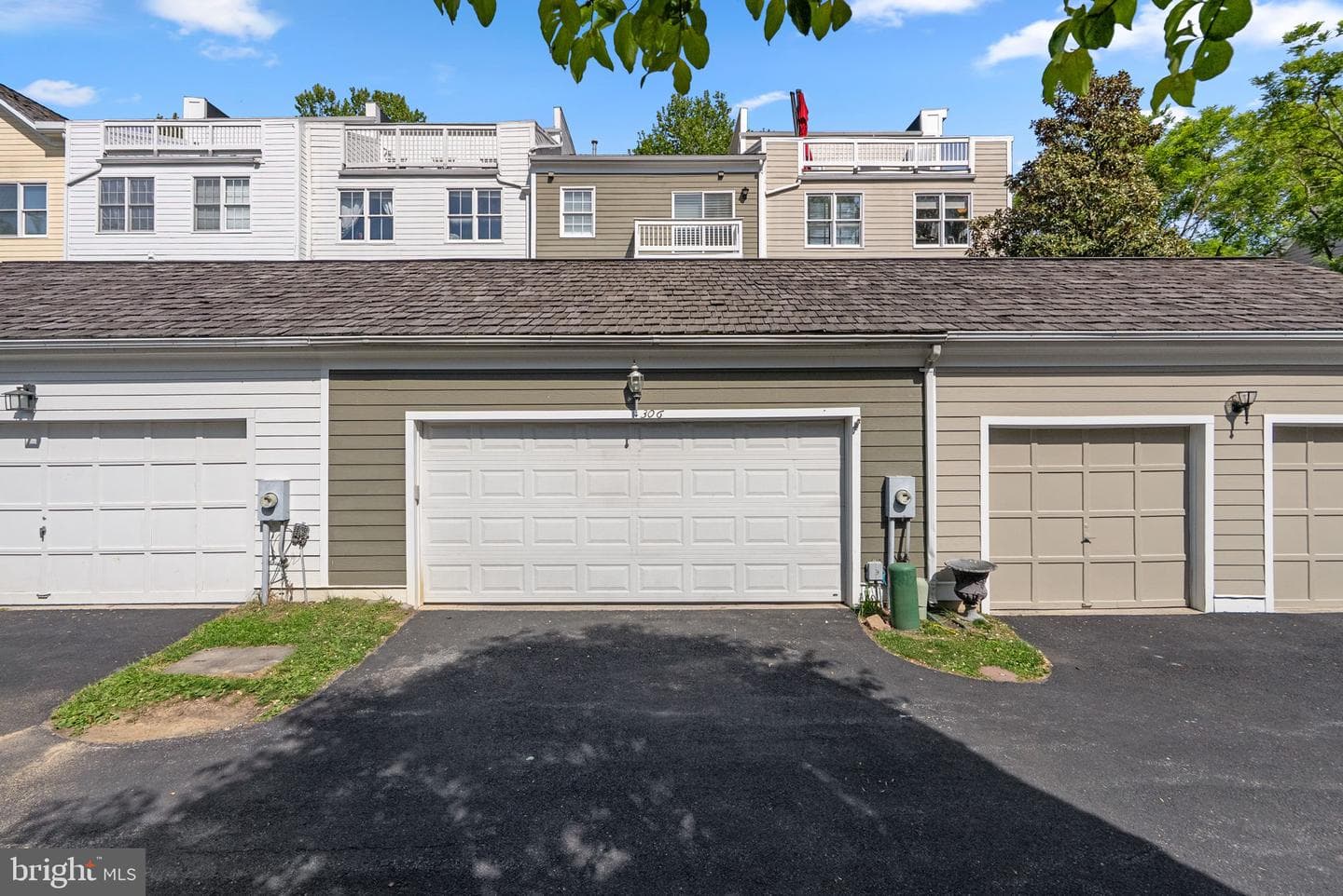 306 Hart Road photo 31