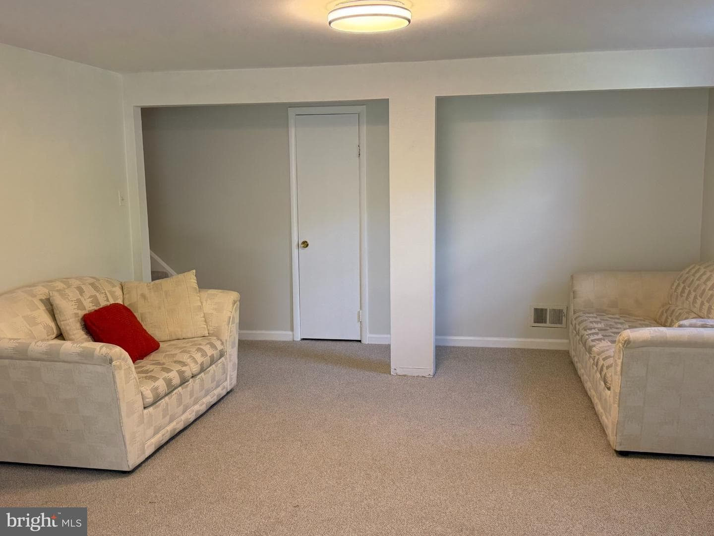 1009 Broadmore Cir photo 12