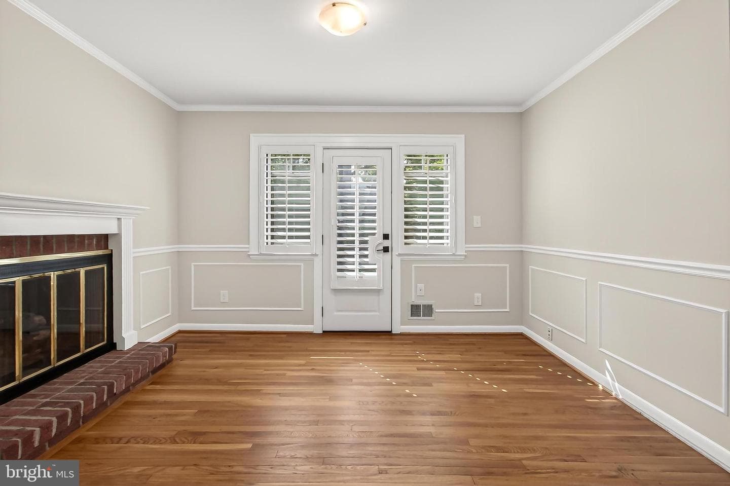 9715 De Paul Drive photo 31