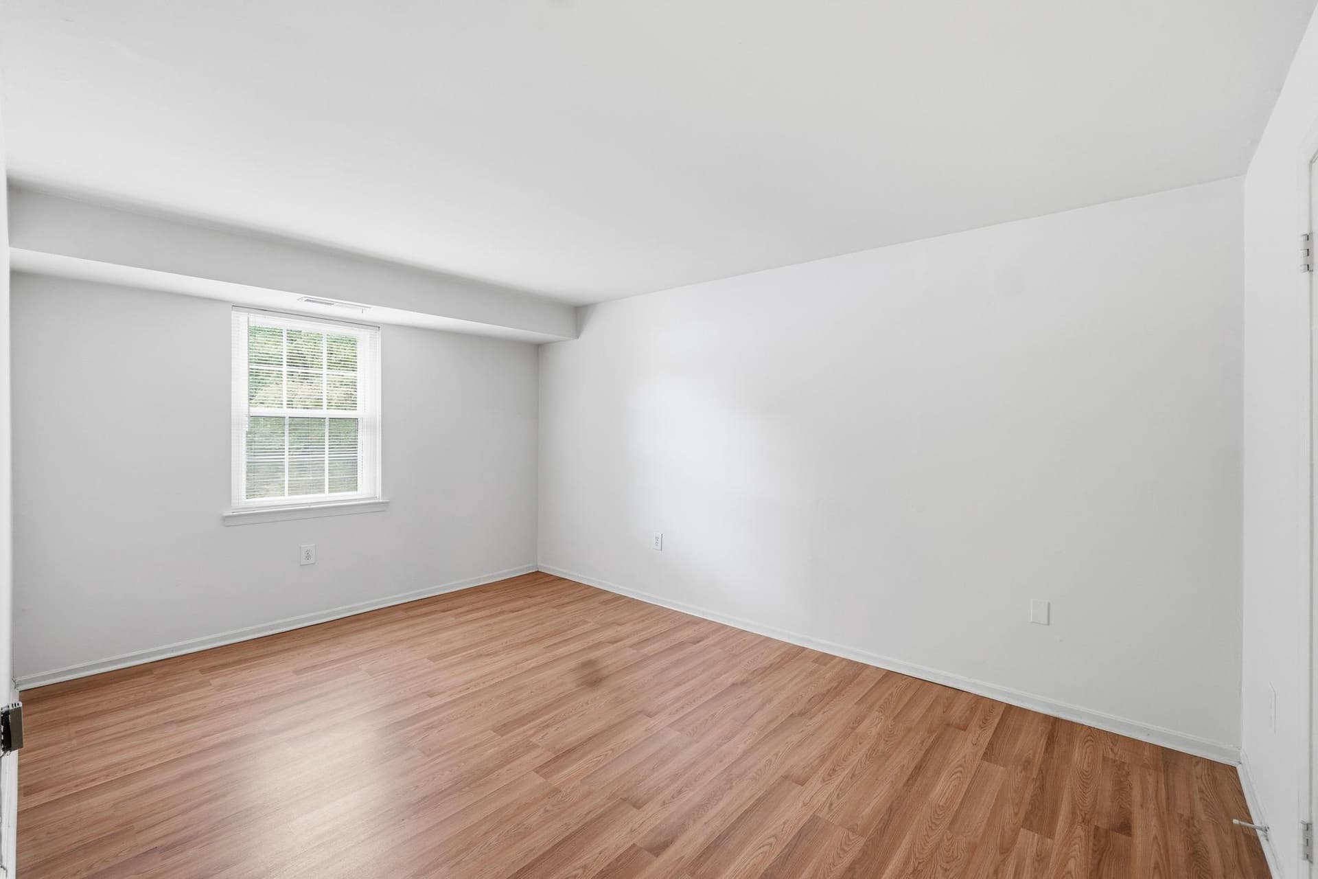 876 College Parkway #201 photo 19