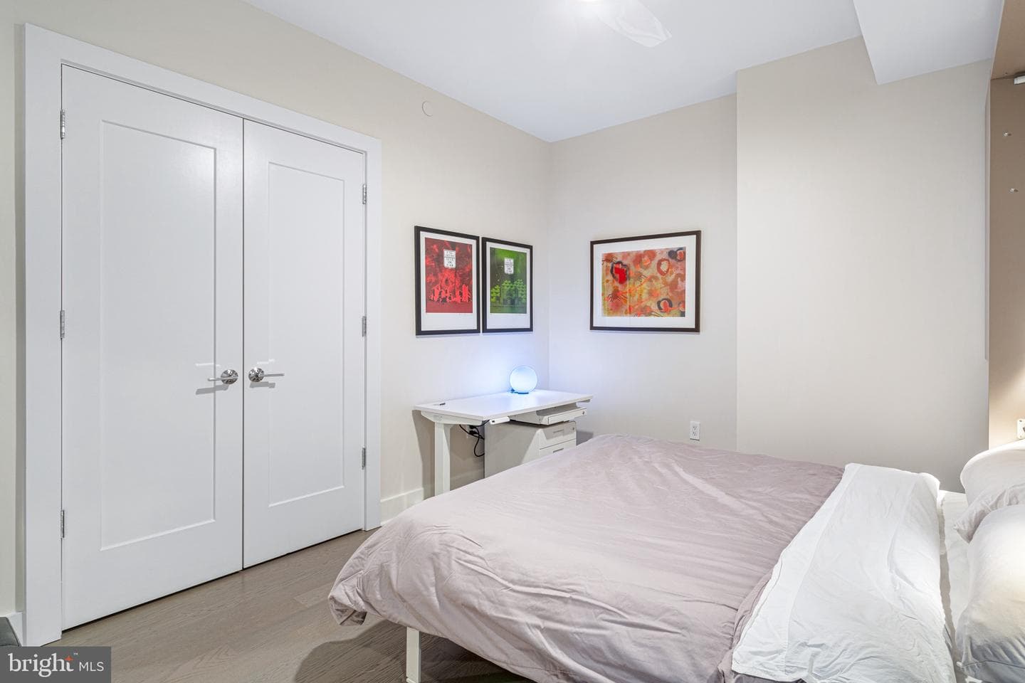 4960 Fairmont Avenue #905 photo 21
