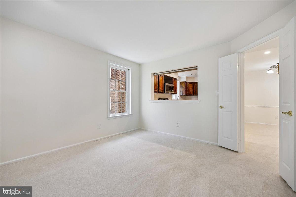 5705 Brewer House Circle #101 photo 14