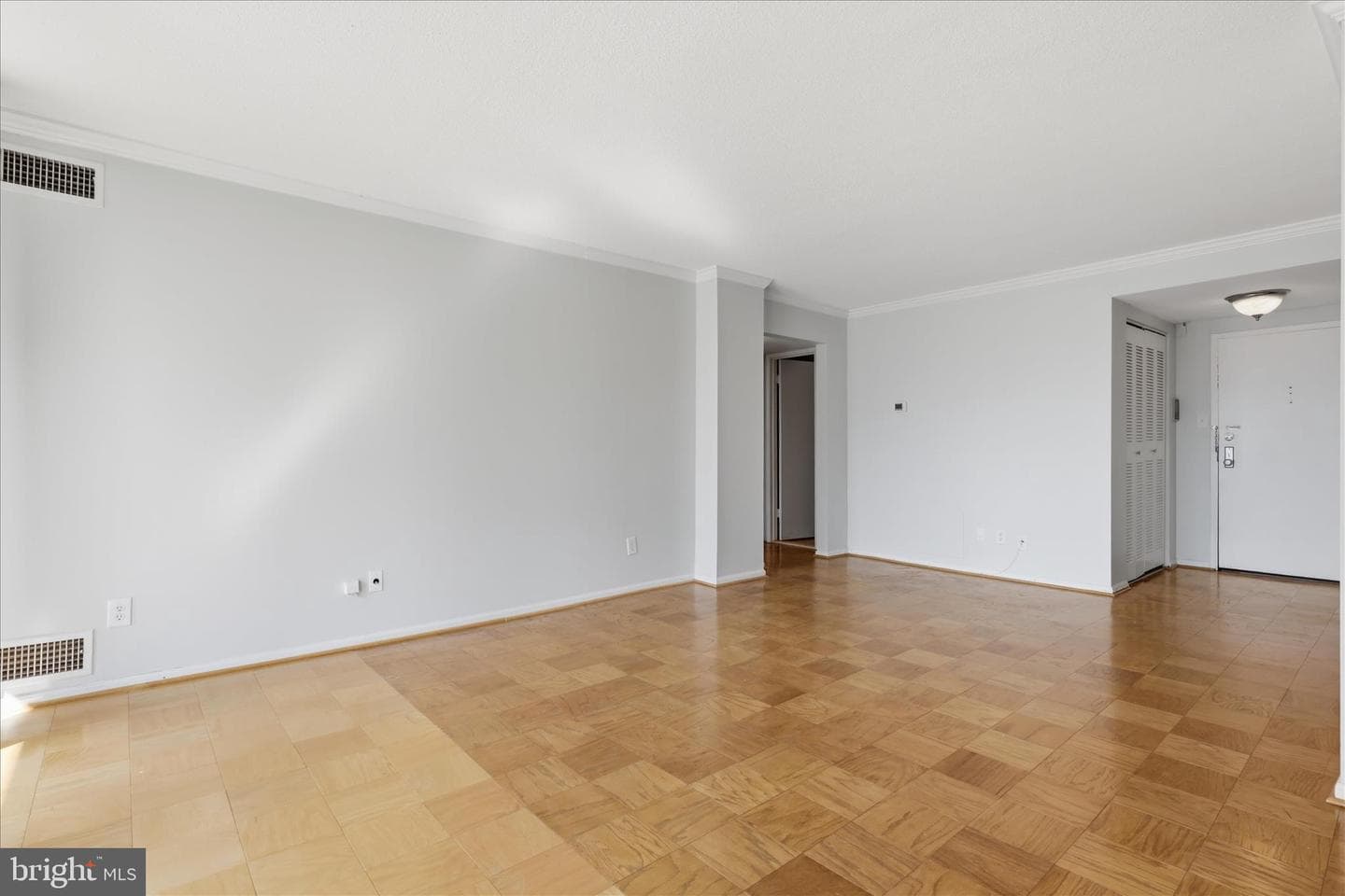 4 Monroe St # 4-1109 photo 17