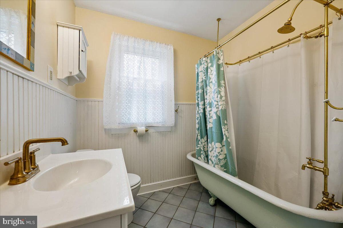 9 Pine Avenue photo 41