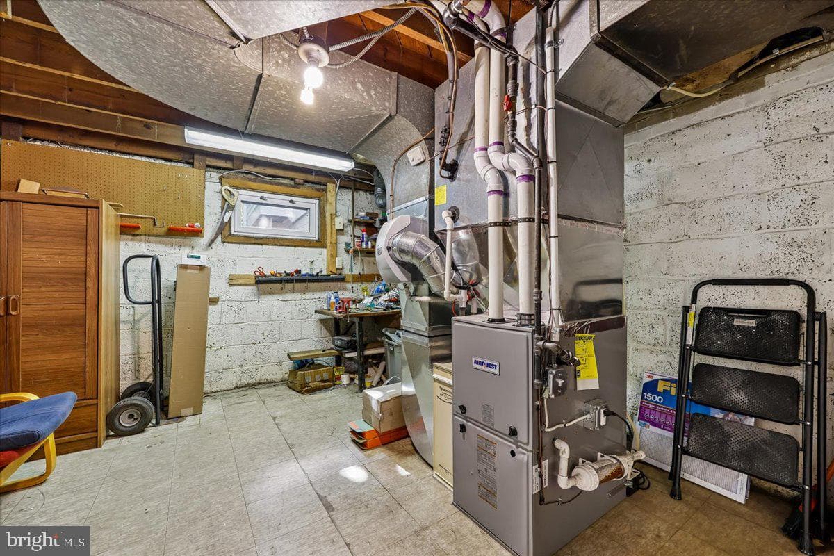 9 Pine Avenue photo 75