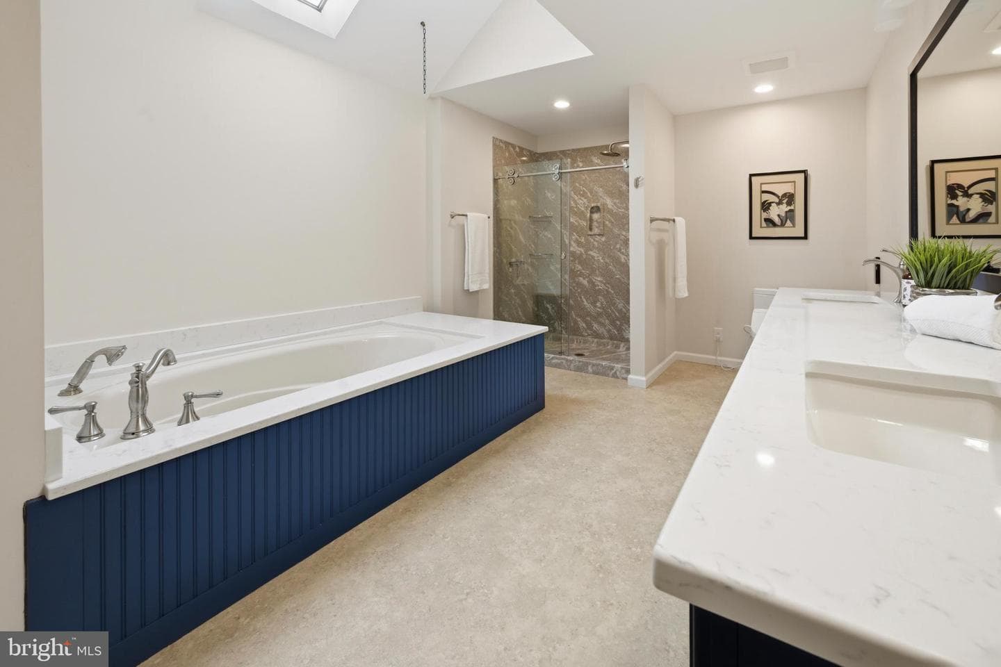 7427 Ottenbrook Terrace photo 21