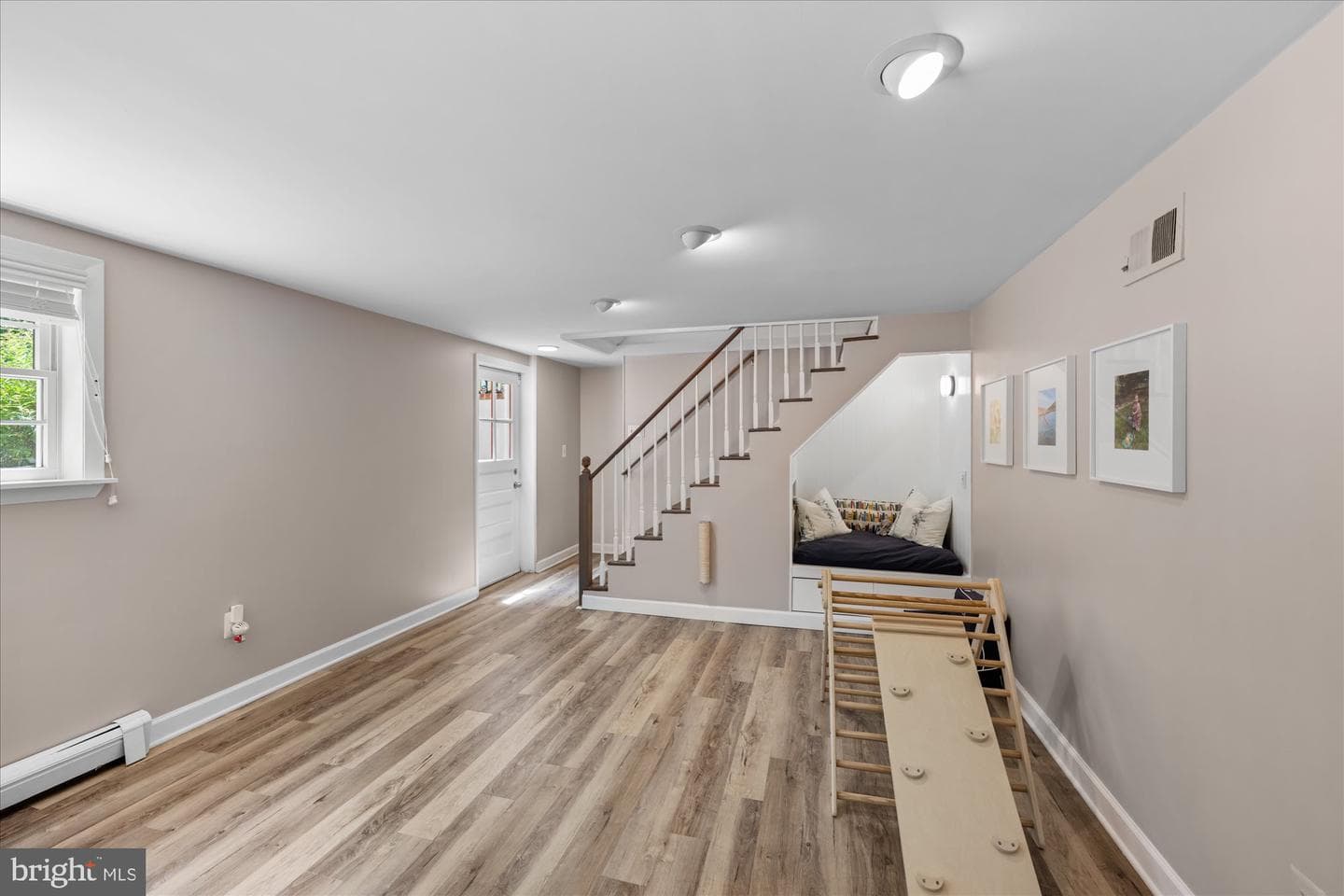 5302 Flanders Avenue photo 28