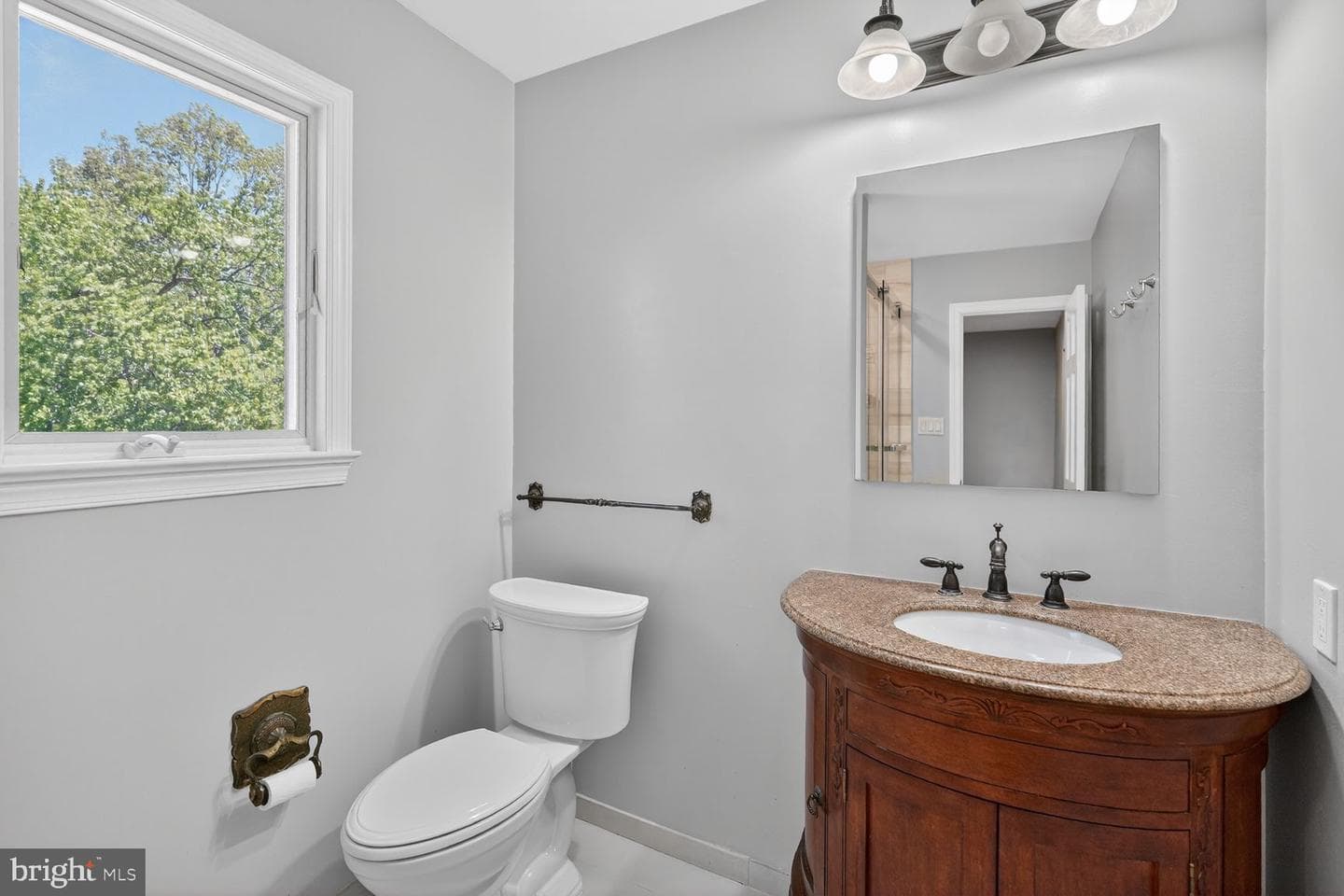 16929 Briardale Rd photo 29