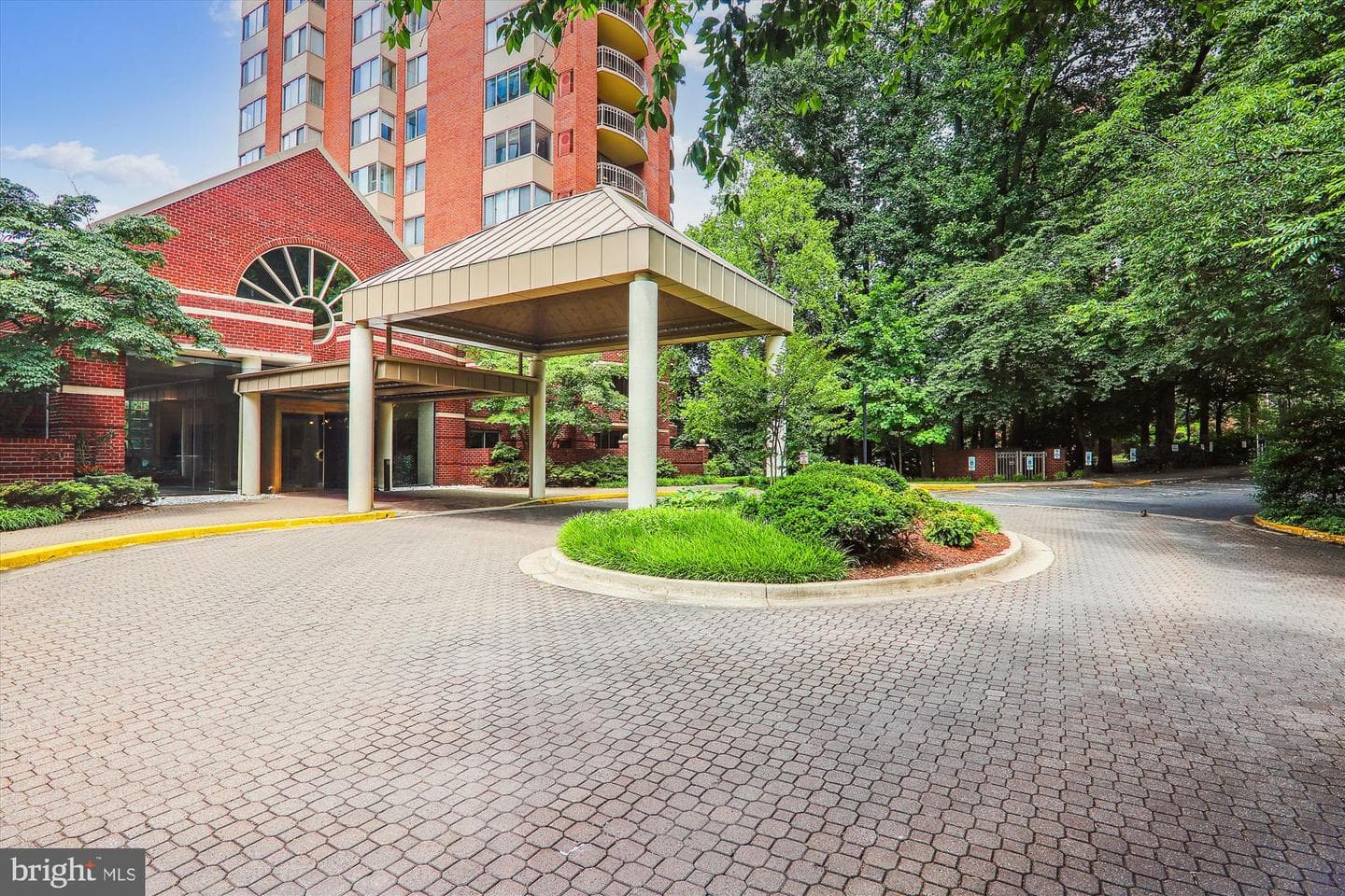 5800 Nicholson Lane #1-604, Rockville