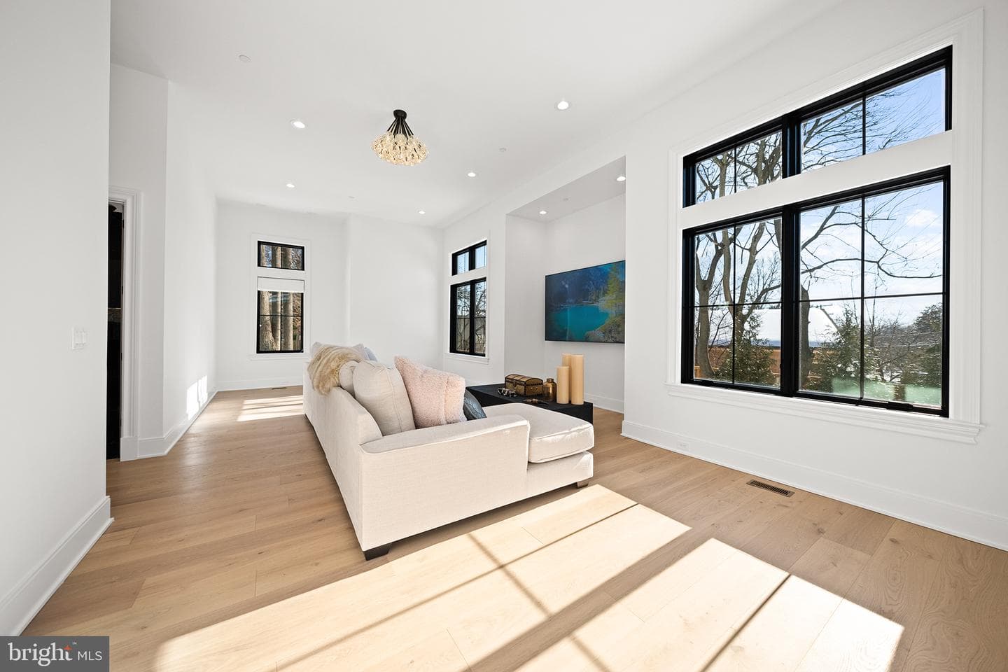 6116 Eastview Street photo 25