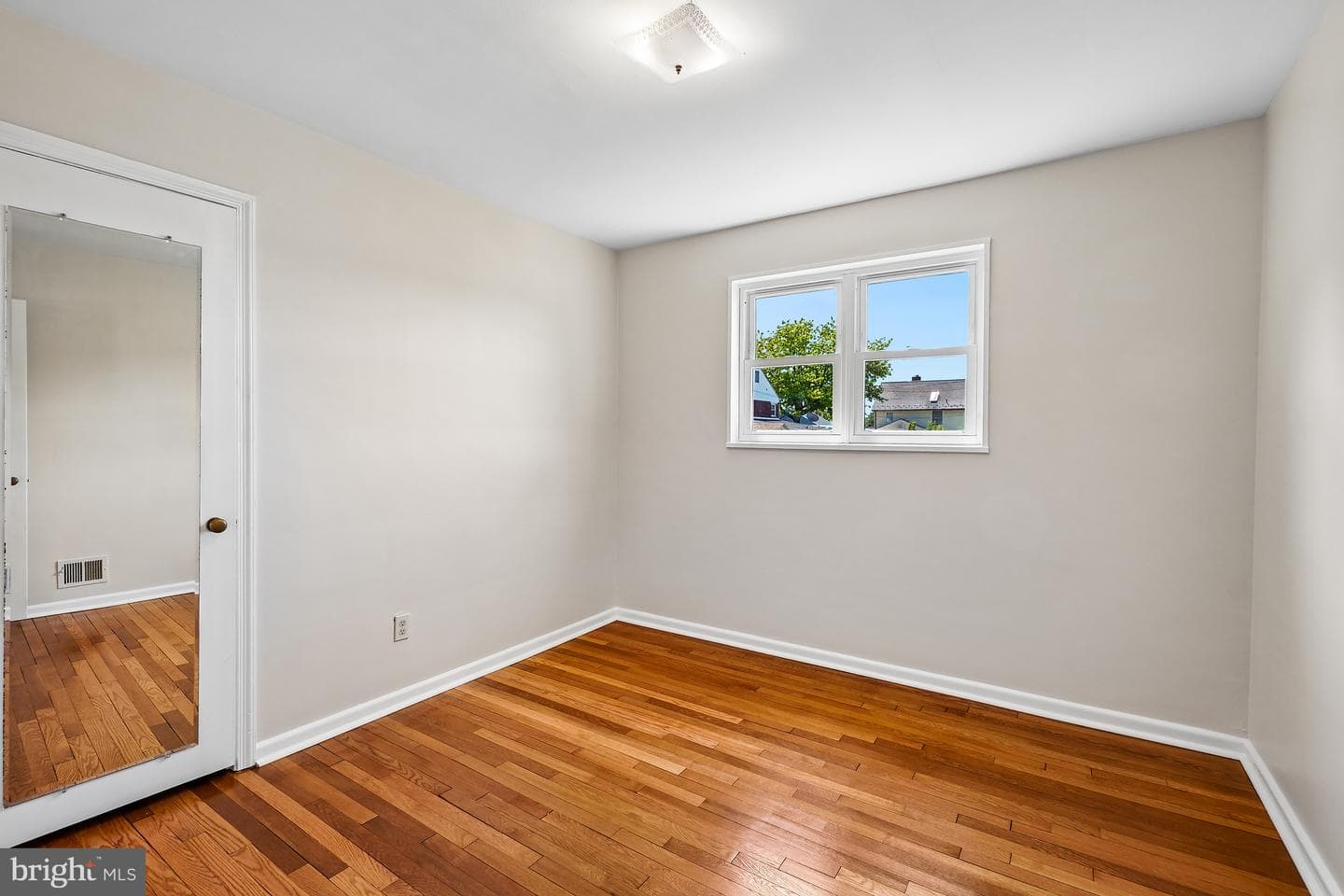 1615 Parham Place photo 26