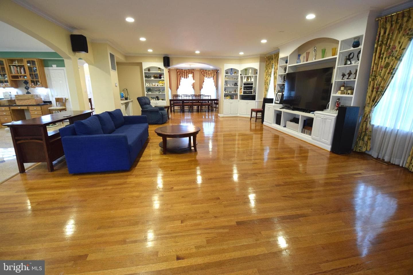 7601 Anamosa Way photo 21