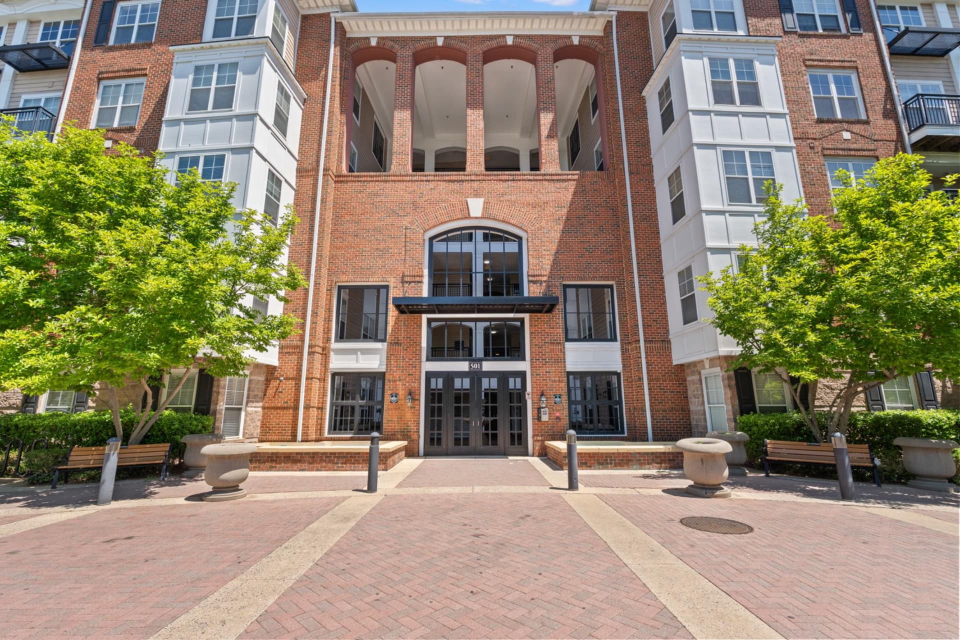 501 Hungerford Drive #154, Rockville