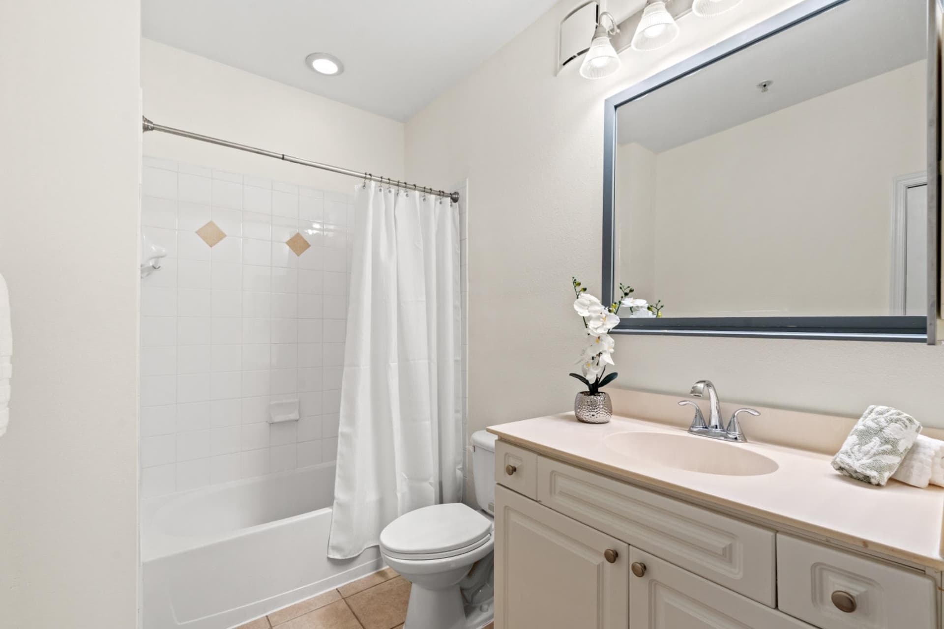 501 Hungerford Drive #154 photo 26