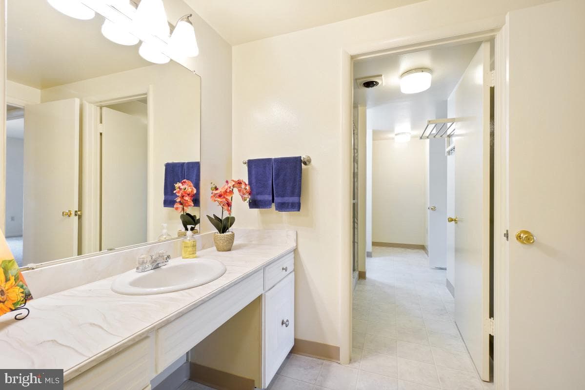 3346 Chiswick Court #58-1b photo 11