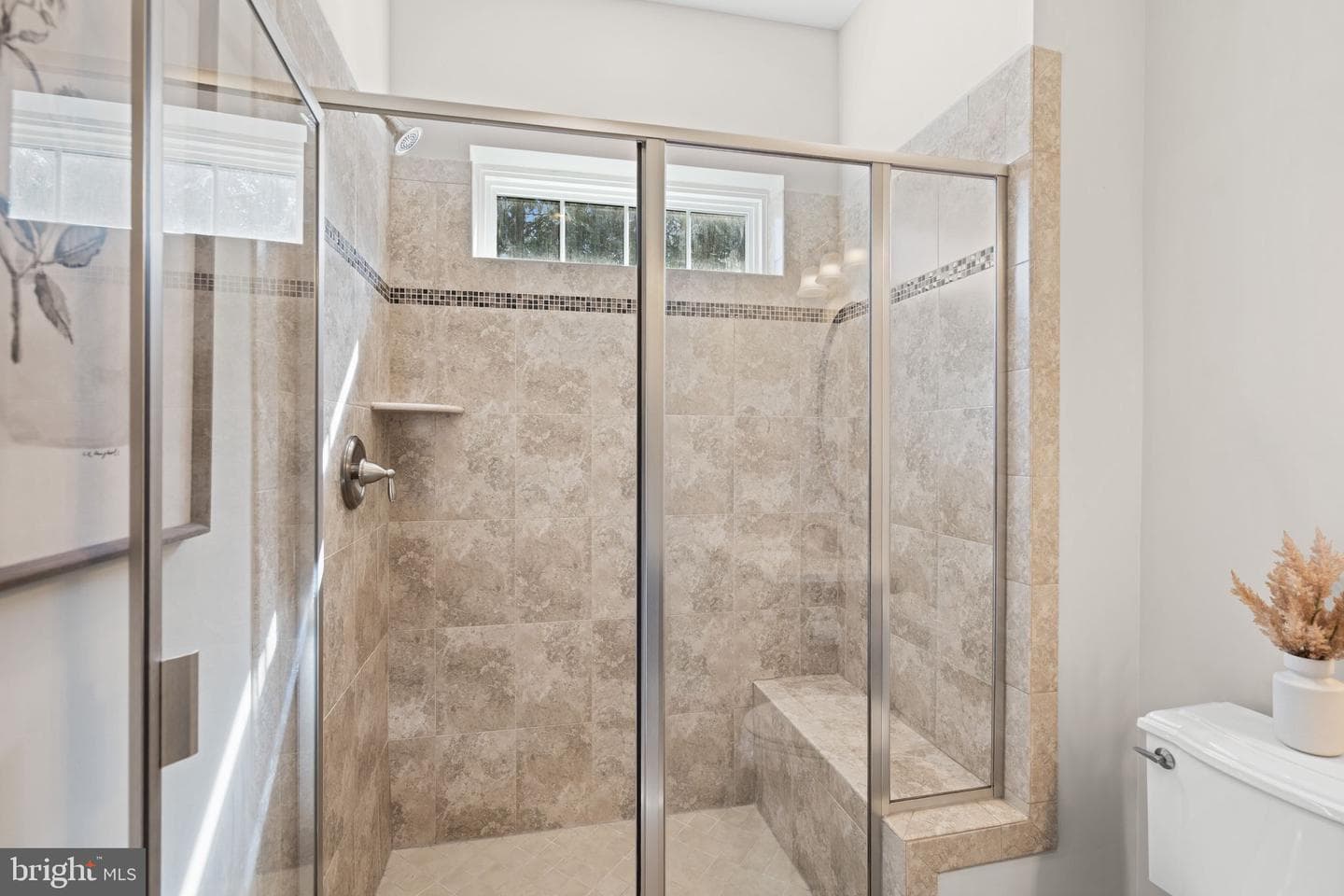 413 Vierling Drive photo 32