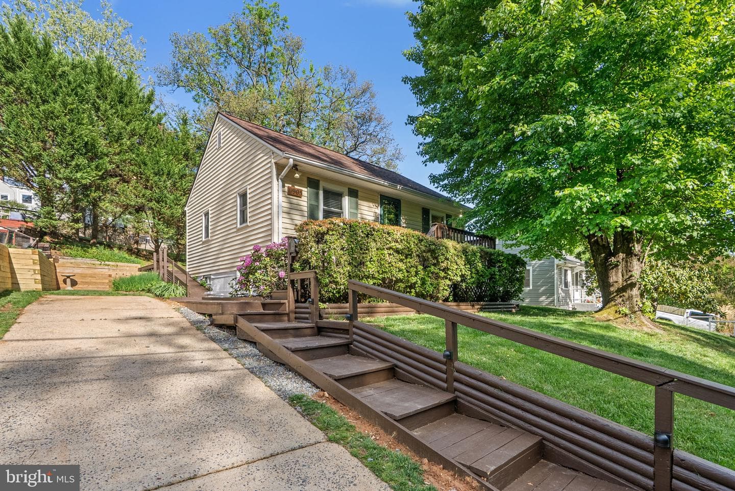11905 Dewey Road