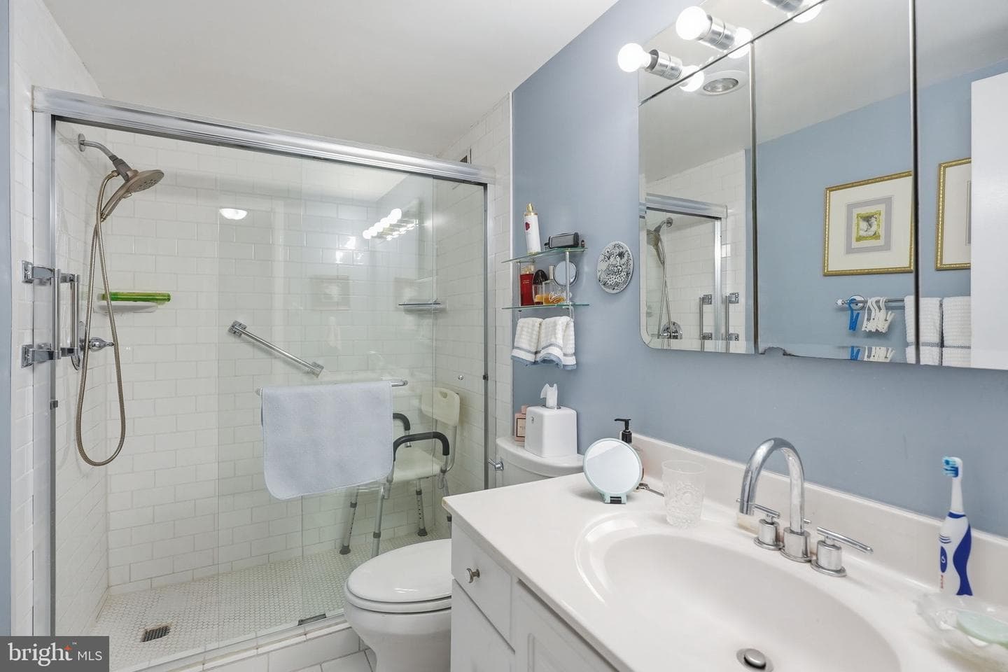 5225 Pooks Hill Road #910n photo 18
