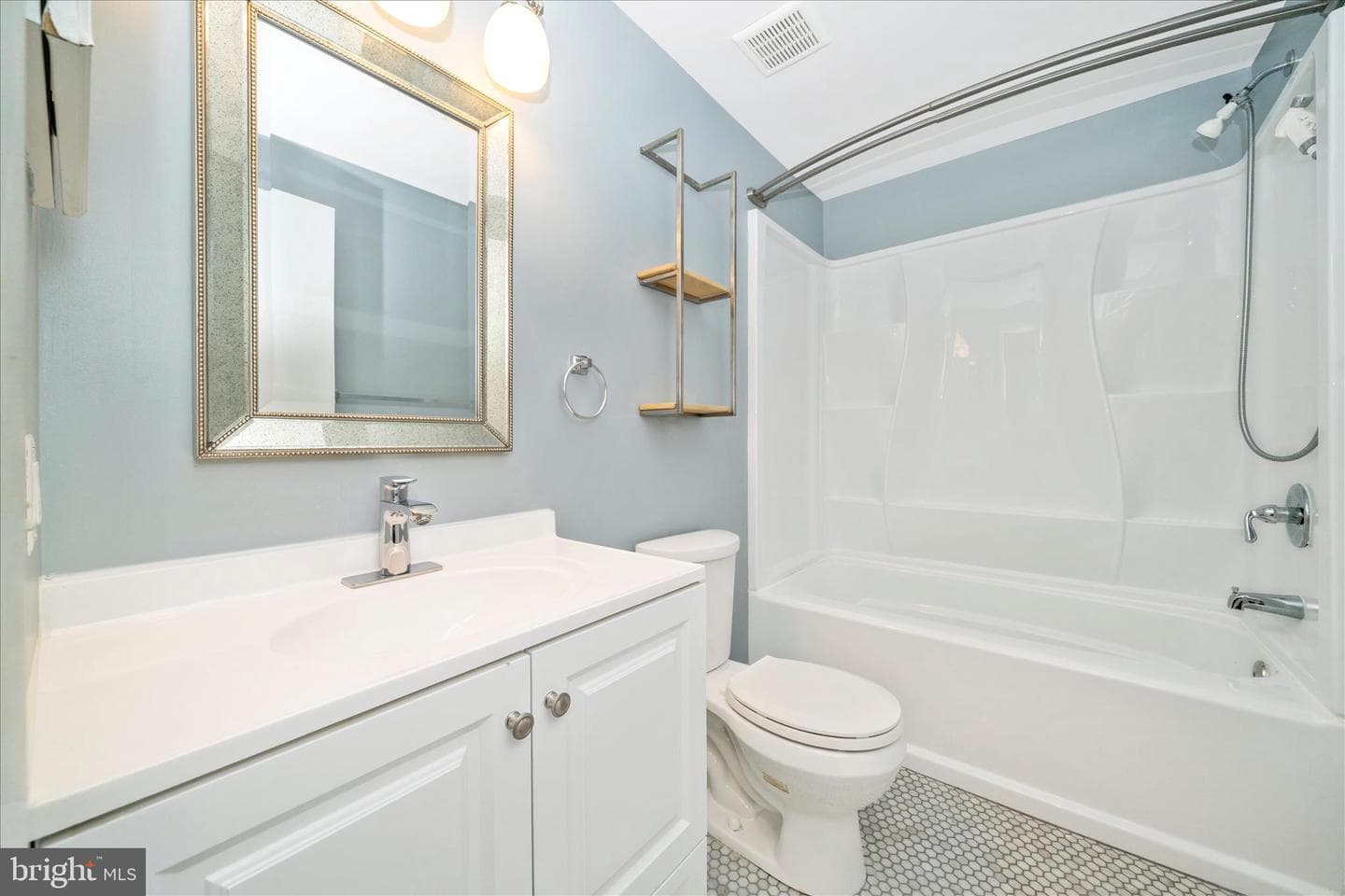 18511 Eagles Roost Dr photo 32