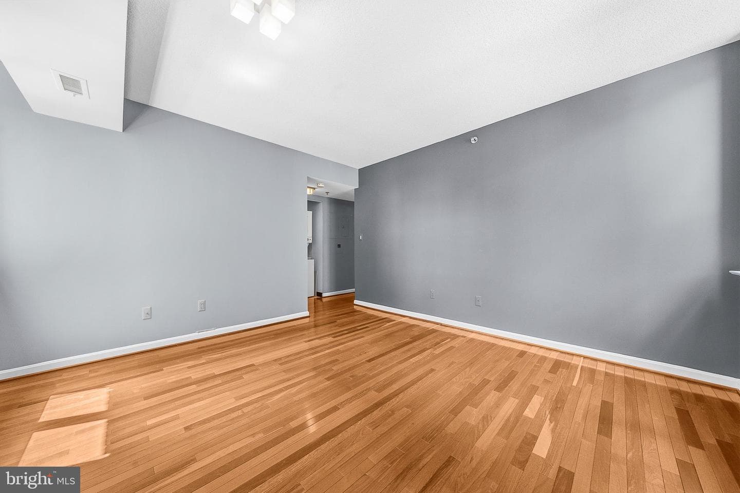 4808 Moorland Lane #607 photo 24