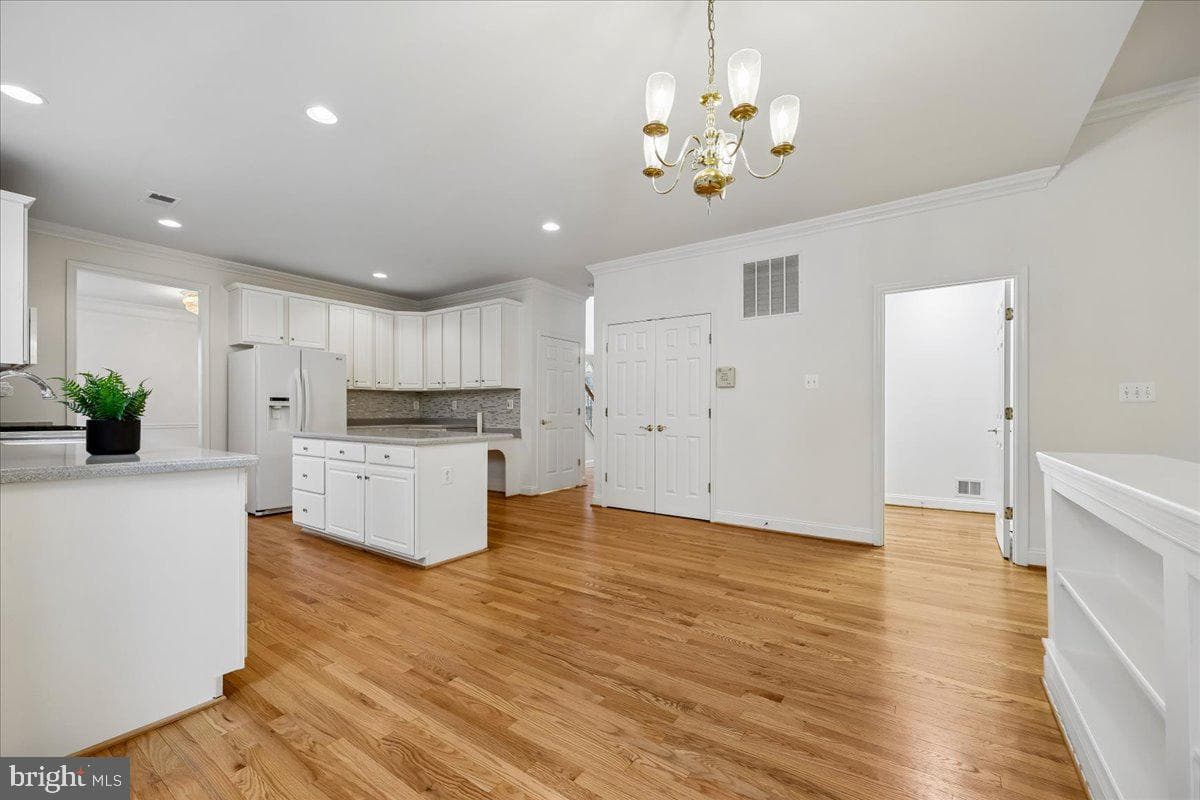 11416 Ramsburg Court photo 38