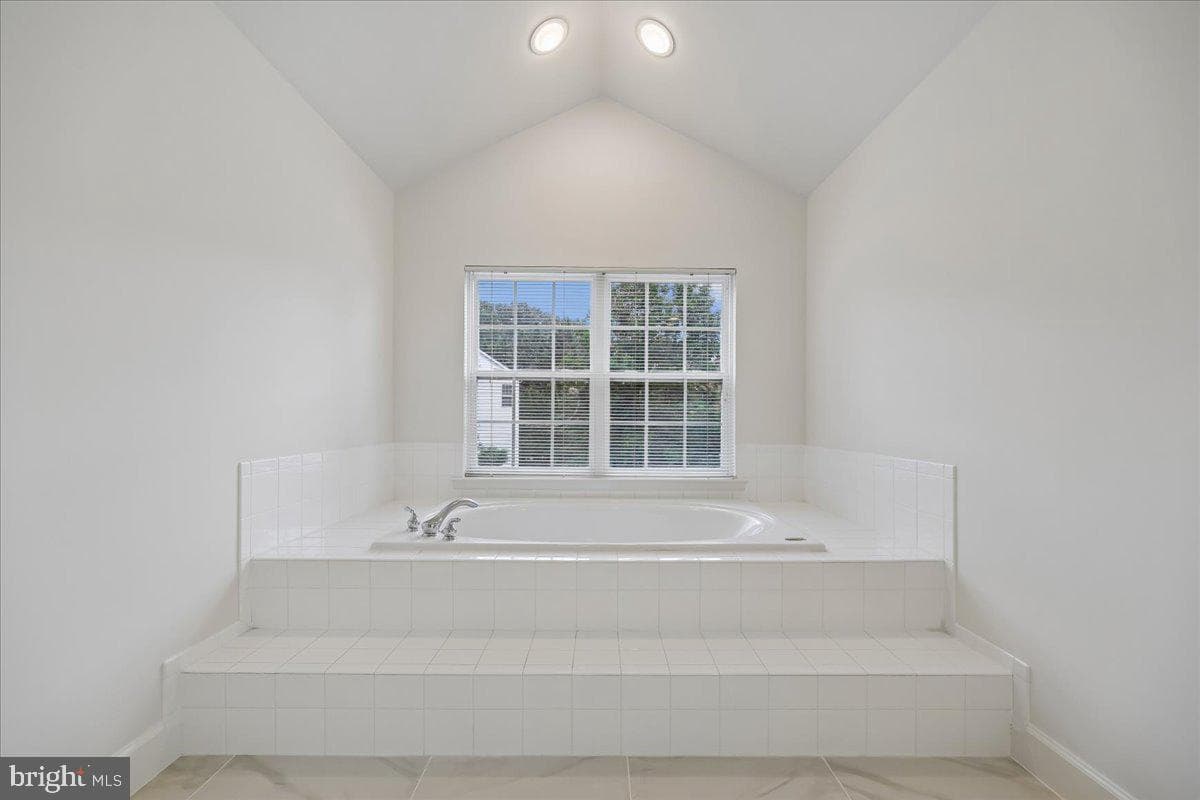 11416 Ramsburg Court photo 87
