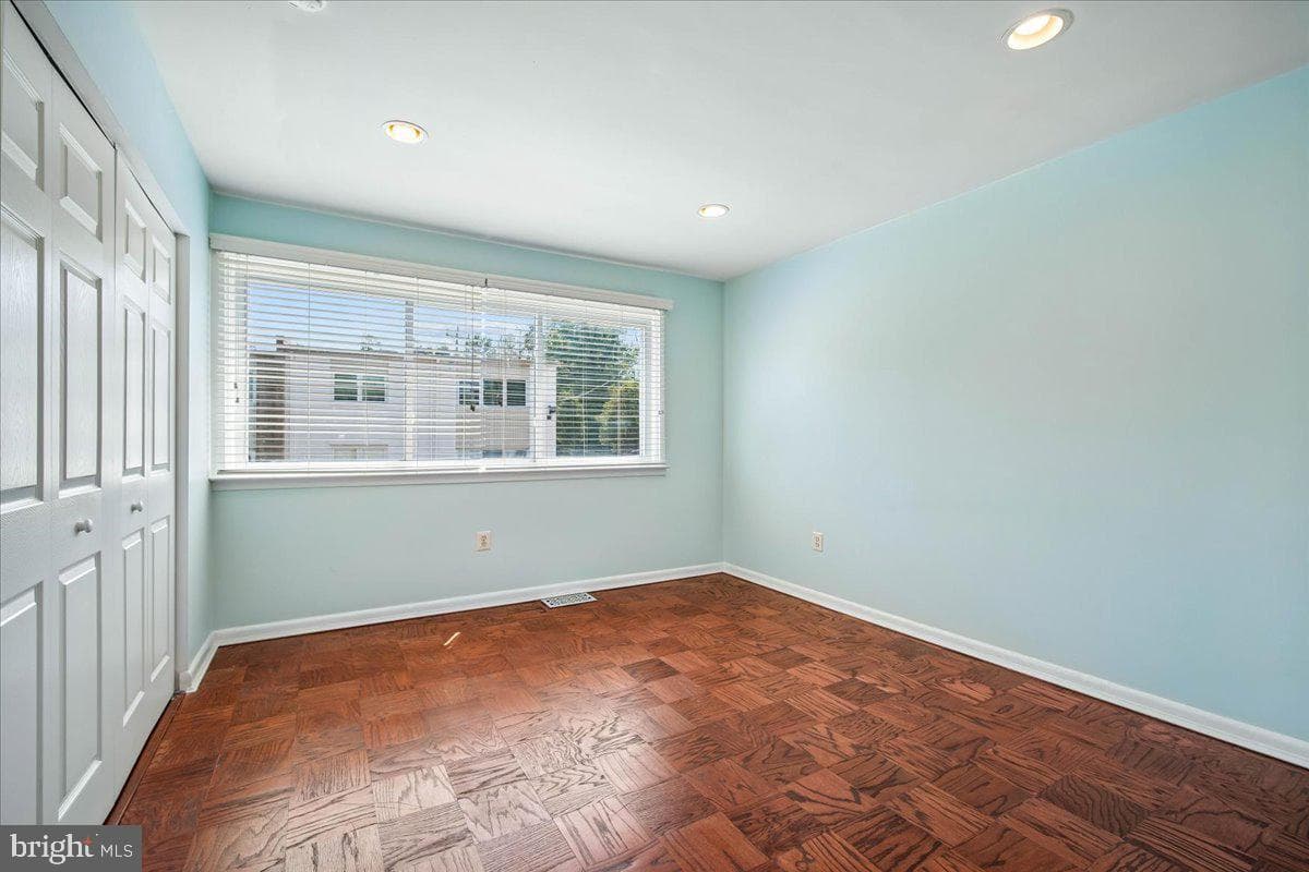 3121 University Boulevard W #4 photo 30