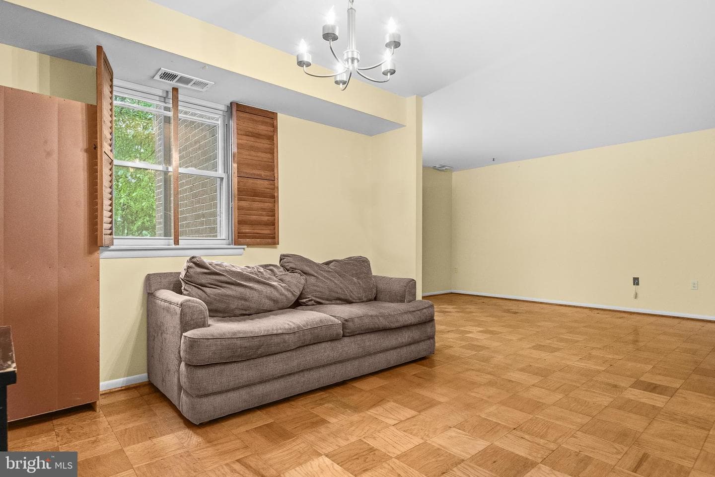 2305 Greenery Lane #t-2-3 photo 10