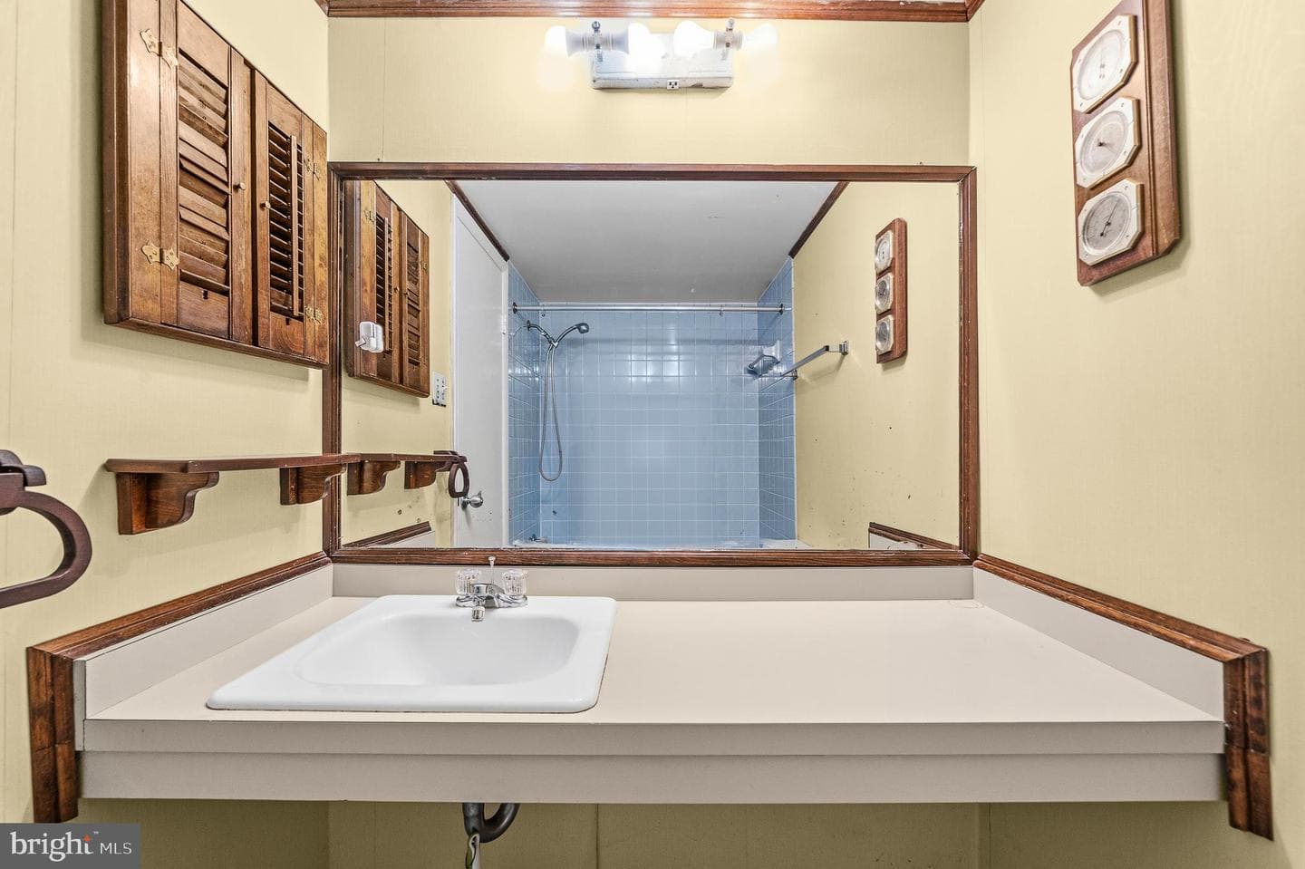2305 Greenery Lane #t-2-3 photo 17