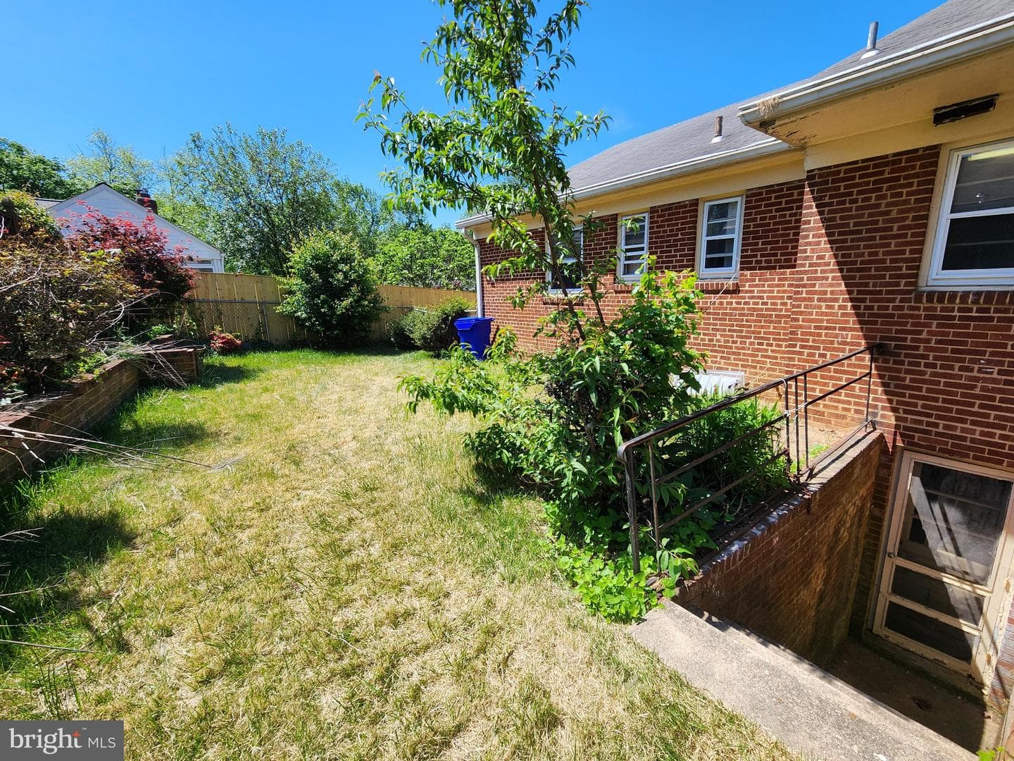 9709 Admiralty Drive photo 38