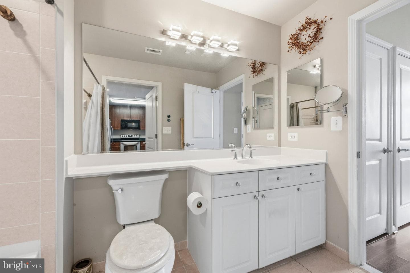 11700 Old Georgetown Road #1103 photo 9