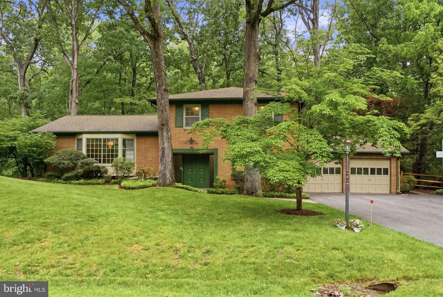 12516 Davan Drive photo 2