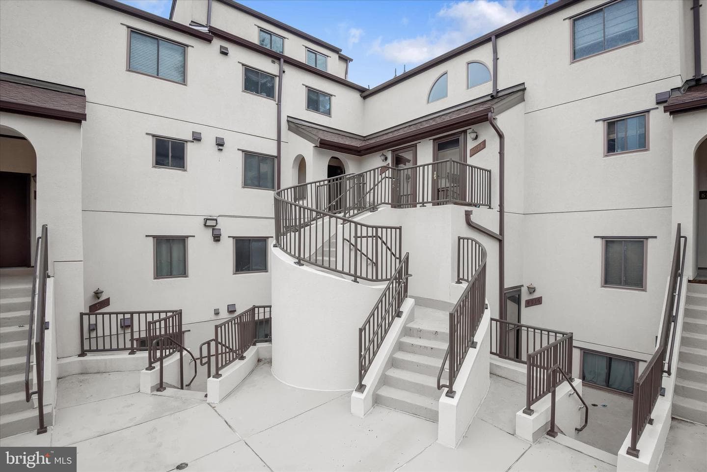 8908 Battery Place #5, Bethesda
