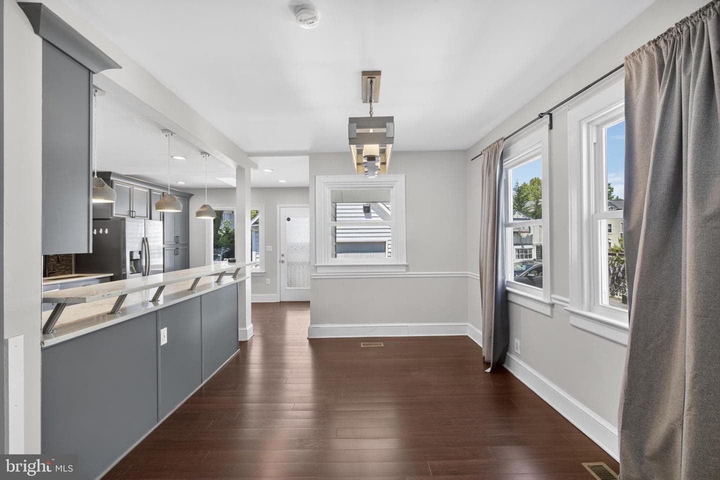 4415 Bradley Ln photo 10